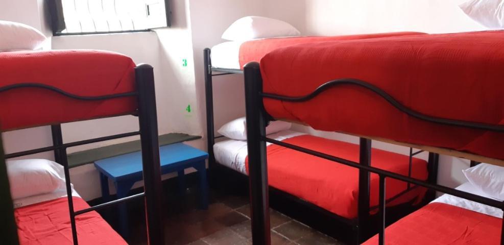 Cedron Hostel Bogotá Exteriör bild