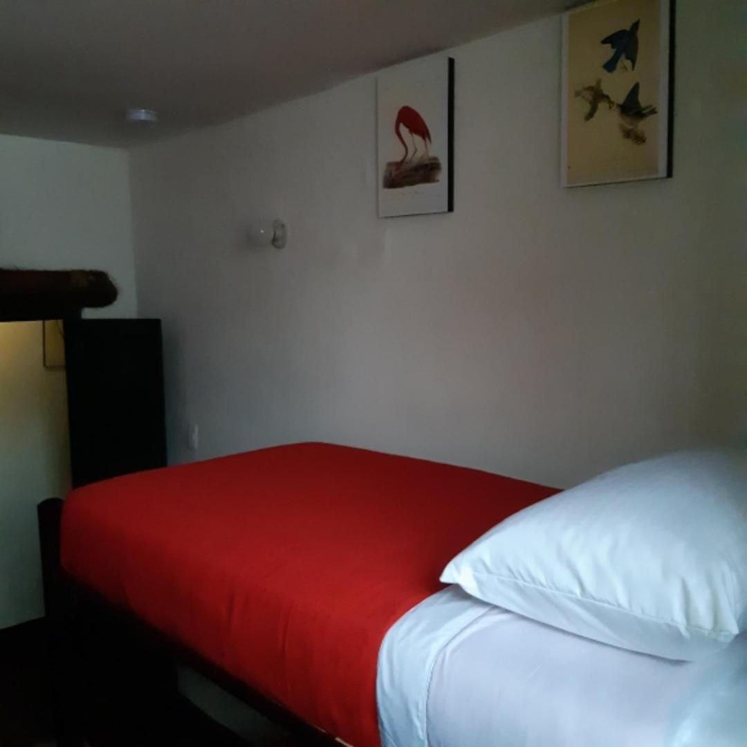 Cedron Hostel Bogotá Exteriör bild