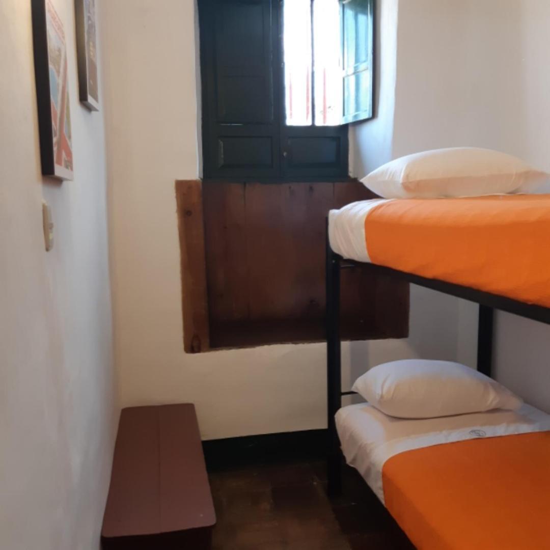 Cedron Hostel Bogotá Exteriör bild
